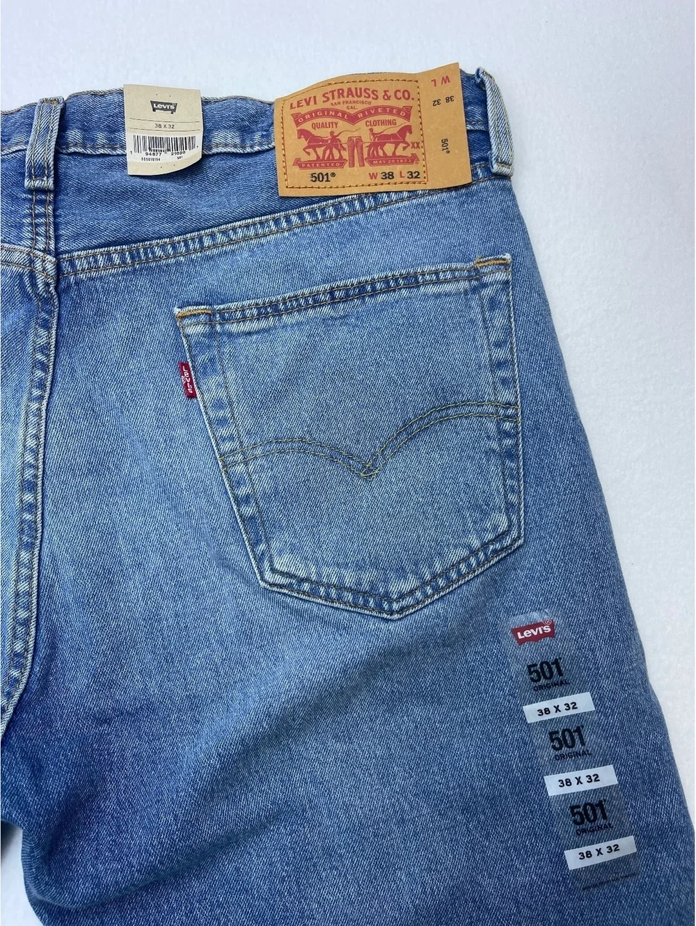 Levi's 501 Classic Fit Blue Denim Jeans W38 L32